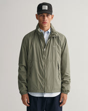 Load image into Gallery viewer, GANT - Light Windshielder, Green Ash
