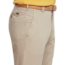 Load image into Gallery viewer, Meyer - New York, Beige Chino
